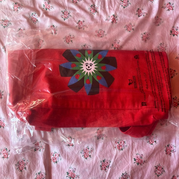 Big Bid Press Everyday Tote - Picture 2 of 3